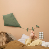 Cerf-volant mural "Jean" - Olive | PETIT PICOTIN