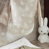 Bavoir à manches - "Miffy Snuffy" Nougat | JOLLEIN