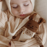 Doudou lapin - Salopette écrue | MAIN SAUVAGE